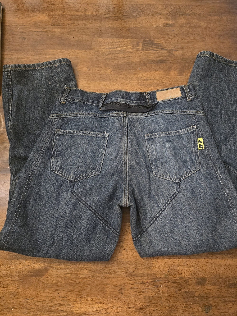 Men’s Relaxed Blue Denim Work Jeans - Built-in Knee Pads - Picture 2 of 4